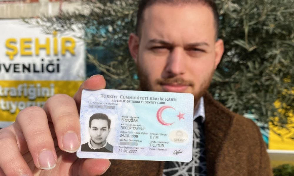 Έχει το ίδιο όνομα....και χαίρεται- «Έχω το όνομα ενός παγκόσμιου ηγέτη, είμαι περήφανος»